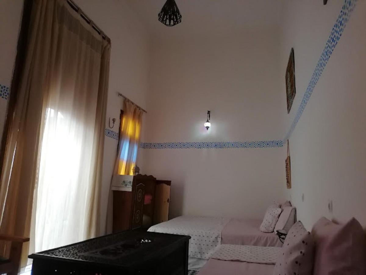 Sendis Dar Vandrarhem Fès Exteriör bild
