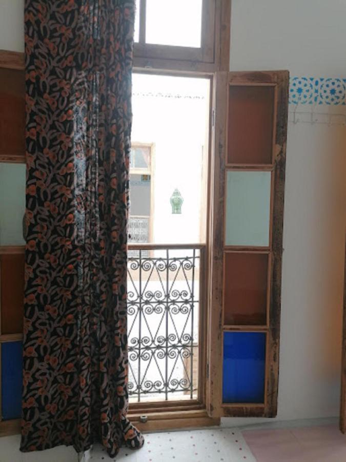 Sendis Dar Vandrarhem Fès Exteriör bild